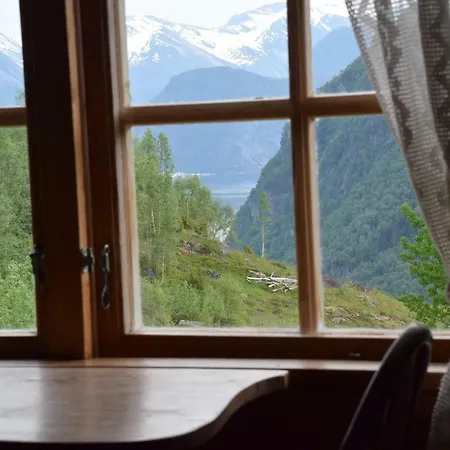 Apartmán Hesthaug Gard Eidsdal