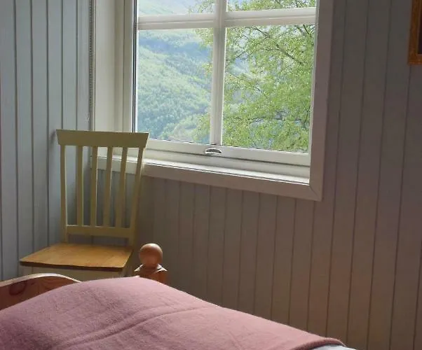 Hesthaug Gard דירה *